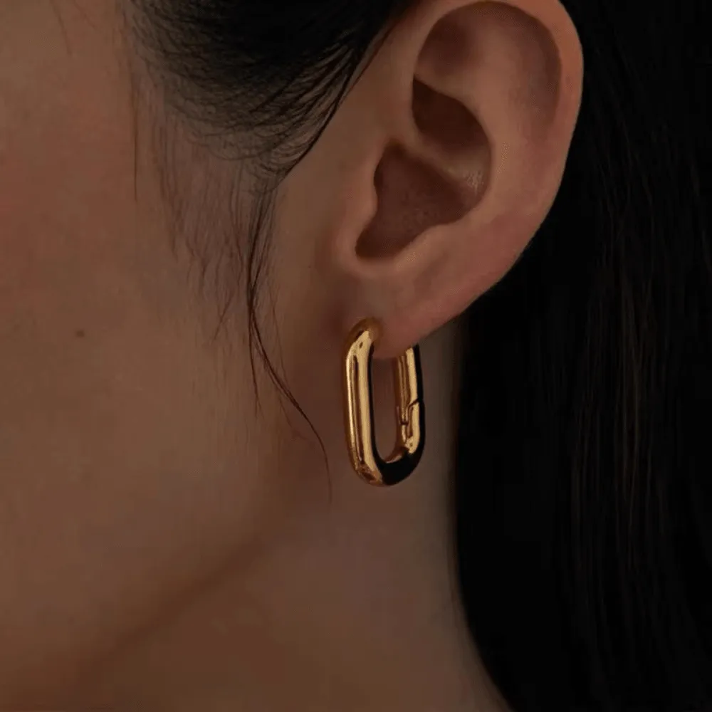 18K Gold Plated Rectangle Hoop Earrings – Sleek & Stylish