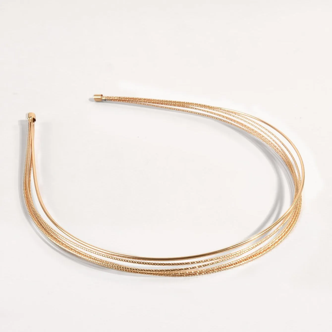 Add a Touch of Luxury to Your Look with Our Golden Alloy Metal Wide Hair Band Head Band - Perfect for Parties and Proms!