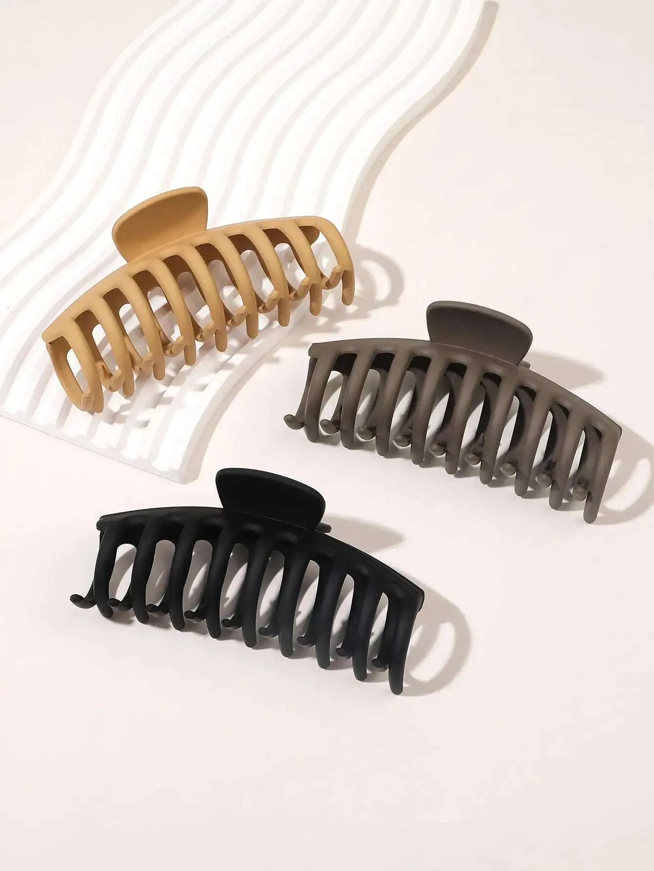 Big Matte Hair Clips