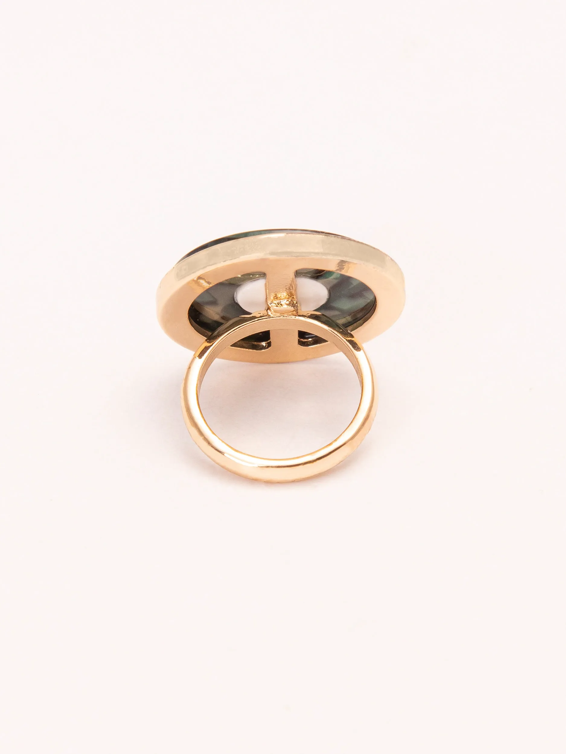 Classic Metallic Ring