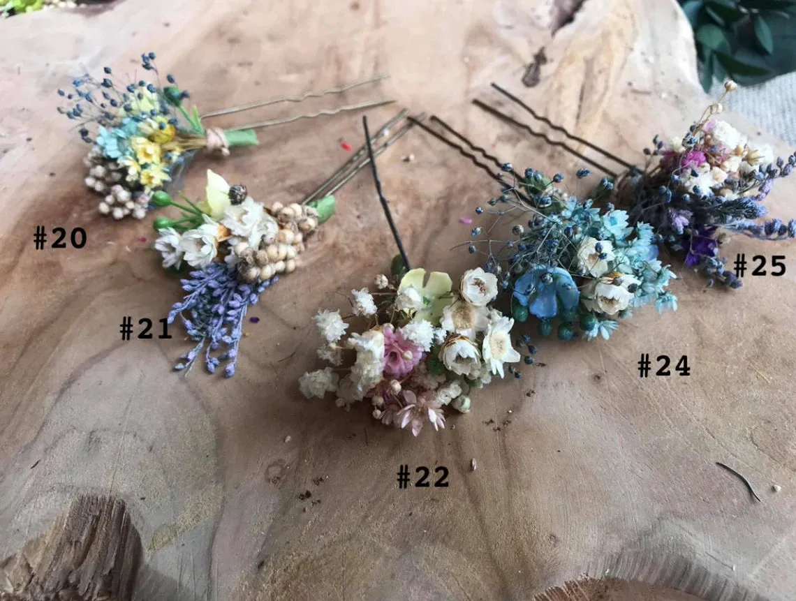 Colourful flower hairpins for wedding