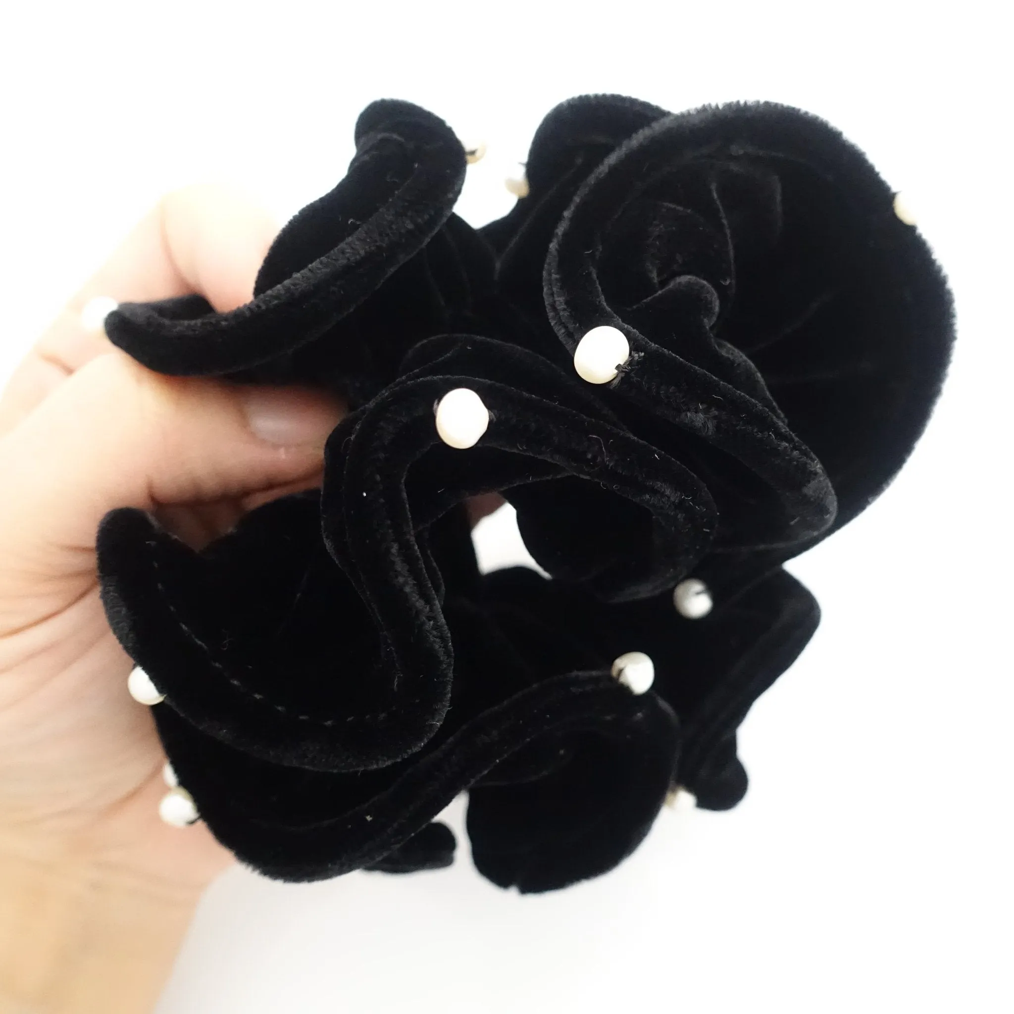 pearl ball decorated silk velvet scrunchies luxury style soft hair tie scrunchy for women