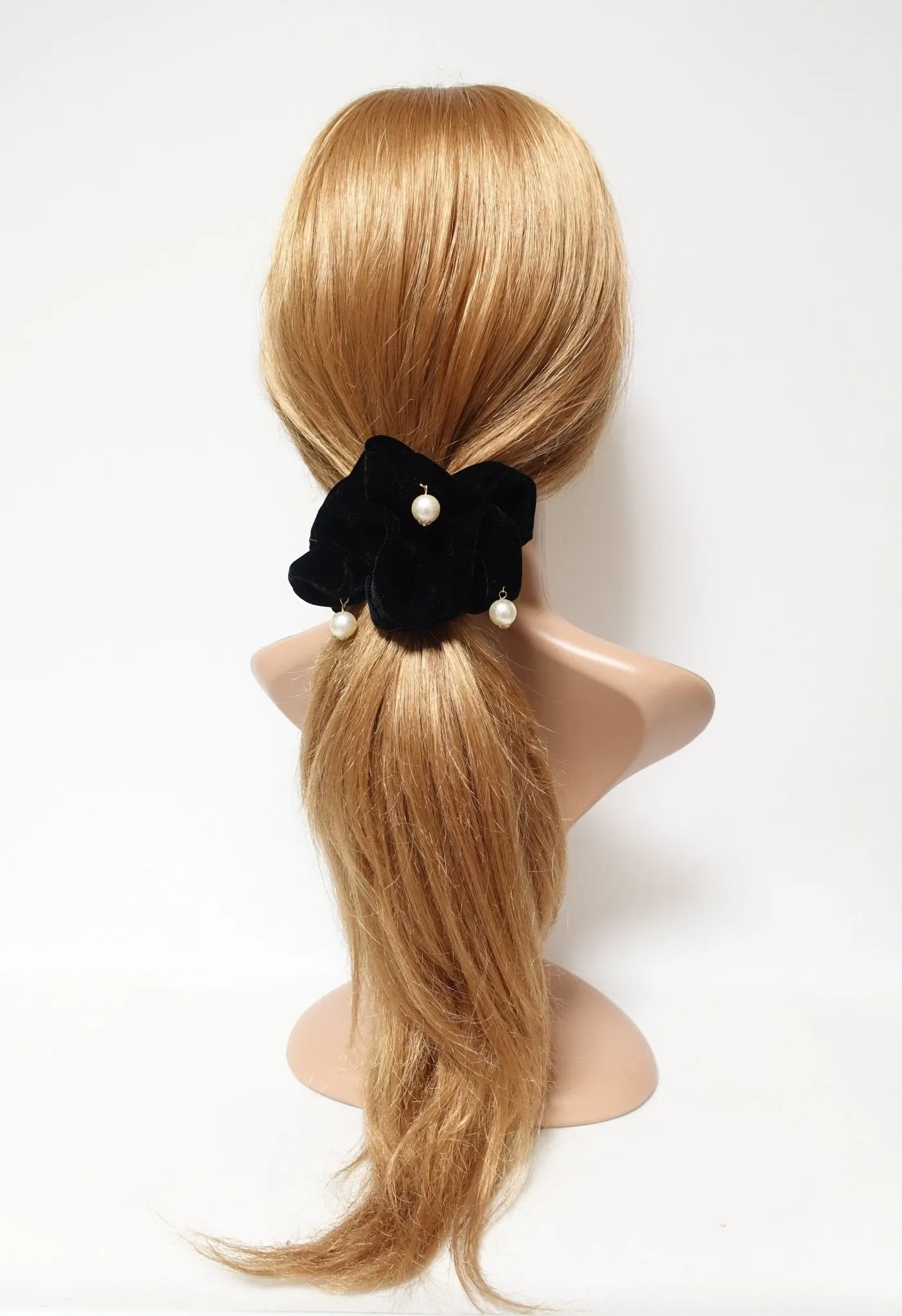 pearl ball decorated silk velvet scrunchies luxury style soft hair tie scrunchy for women