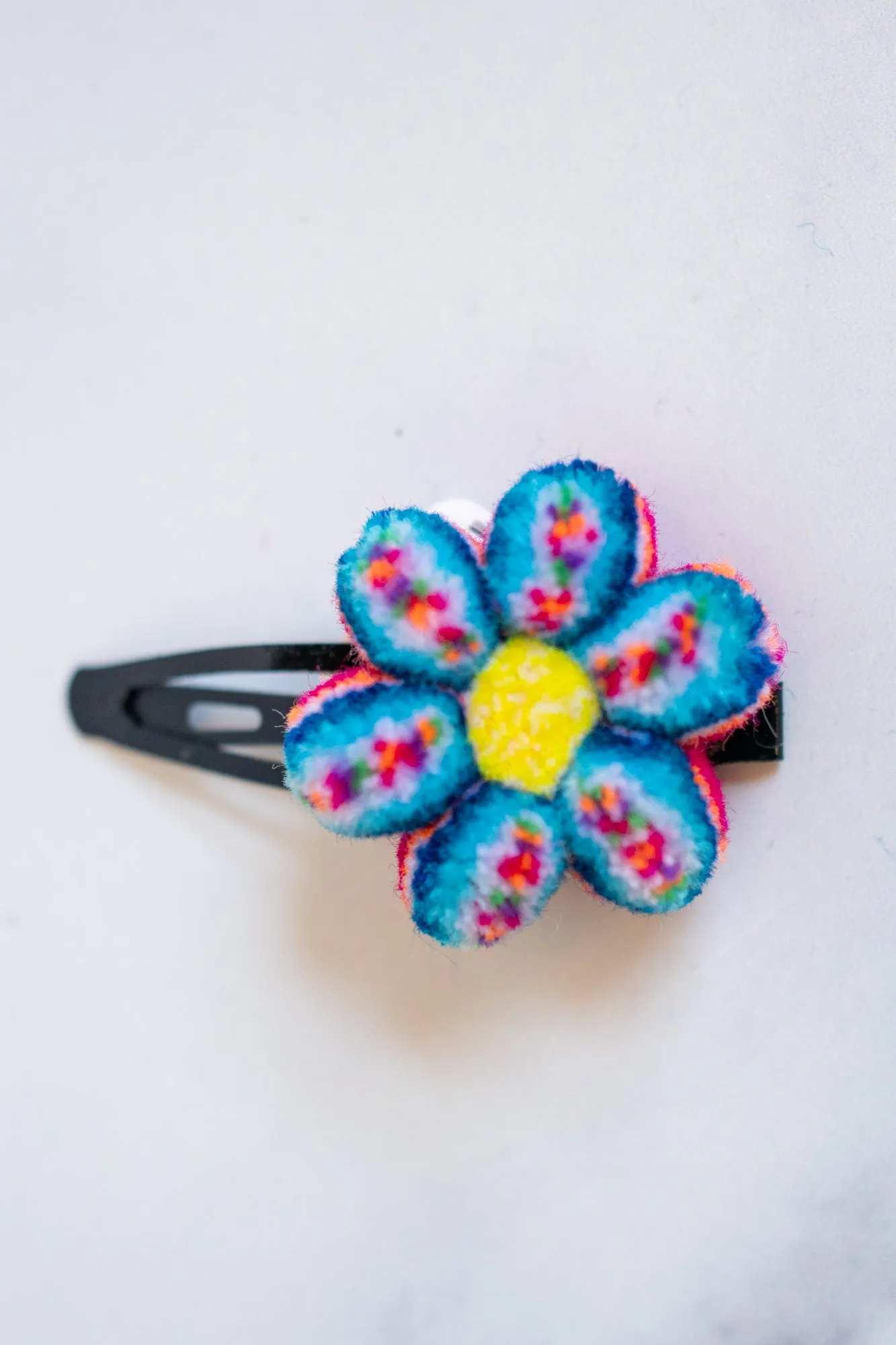 Pom Pom Flower Clips