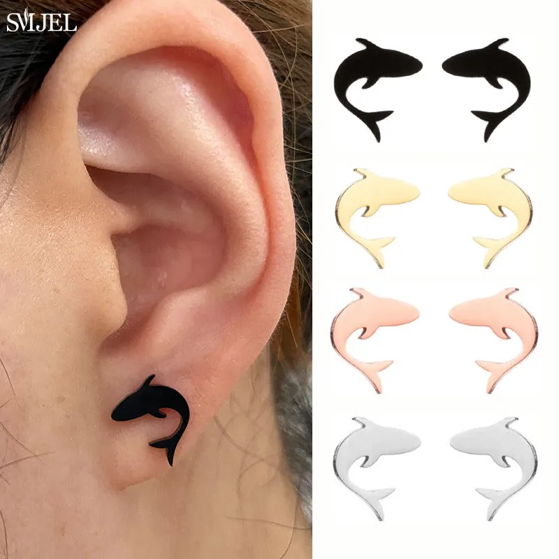 Stylish Earrings: Shark Motive in different colors