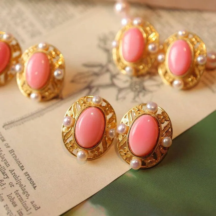 Stylish Pink Queen Conch Shell Pearls Earrings Gold Vermeil