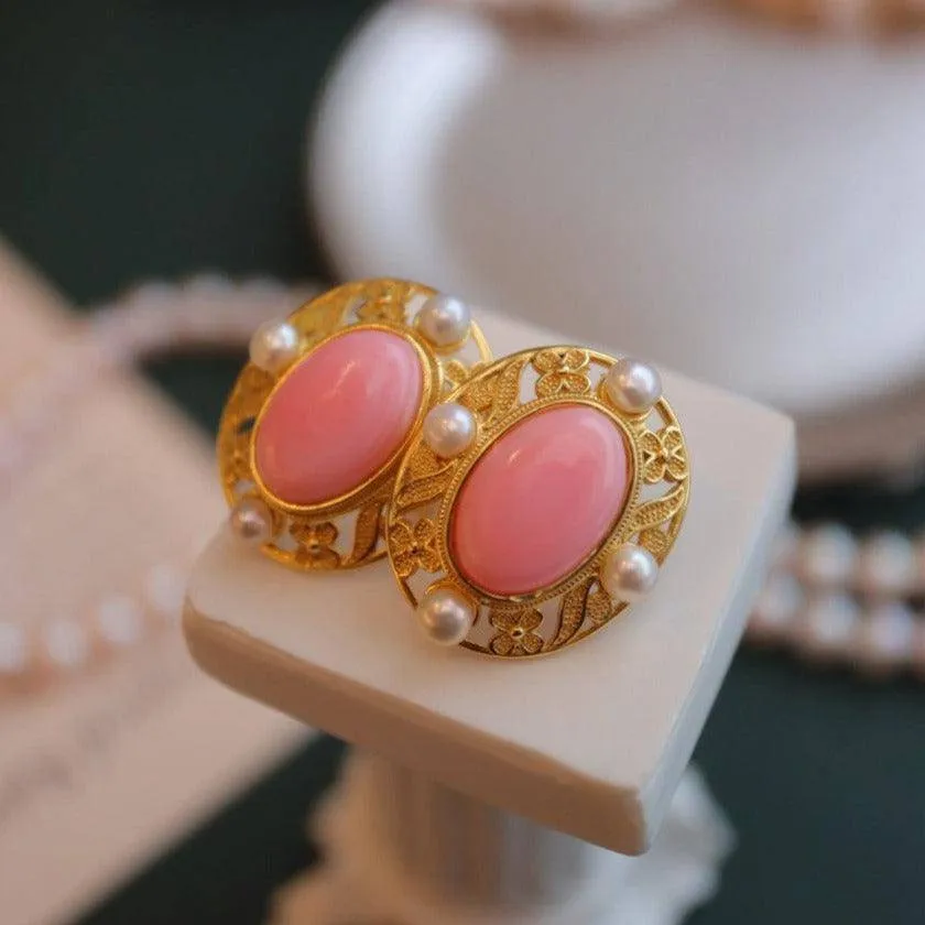 Stylish Pink Queen Conch Shell Pearls Earrings Gold Vermeil